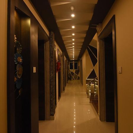 Hotel Atlantis Kumbakonam Dış mekan fotoğraf