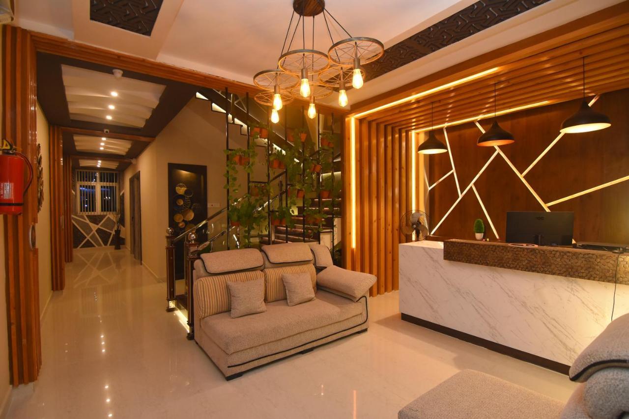Hotel Atlantis Kumbakonam Dış mekan fotoğraf