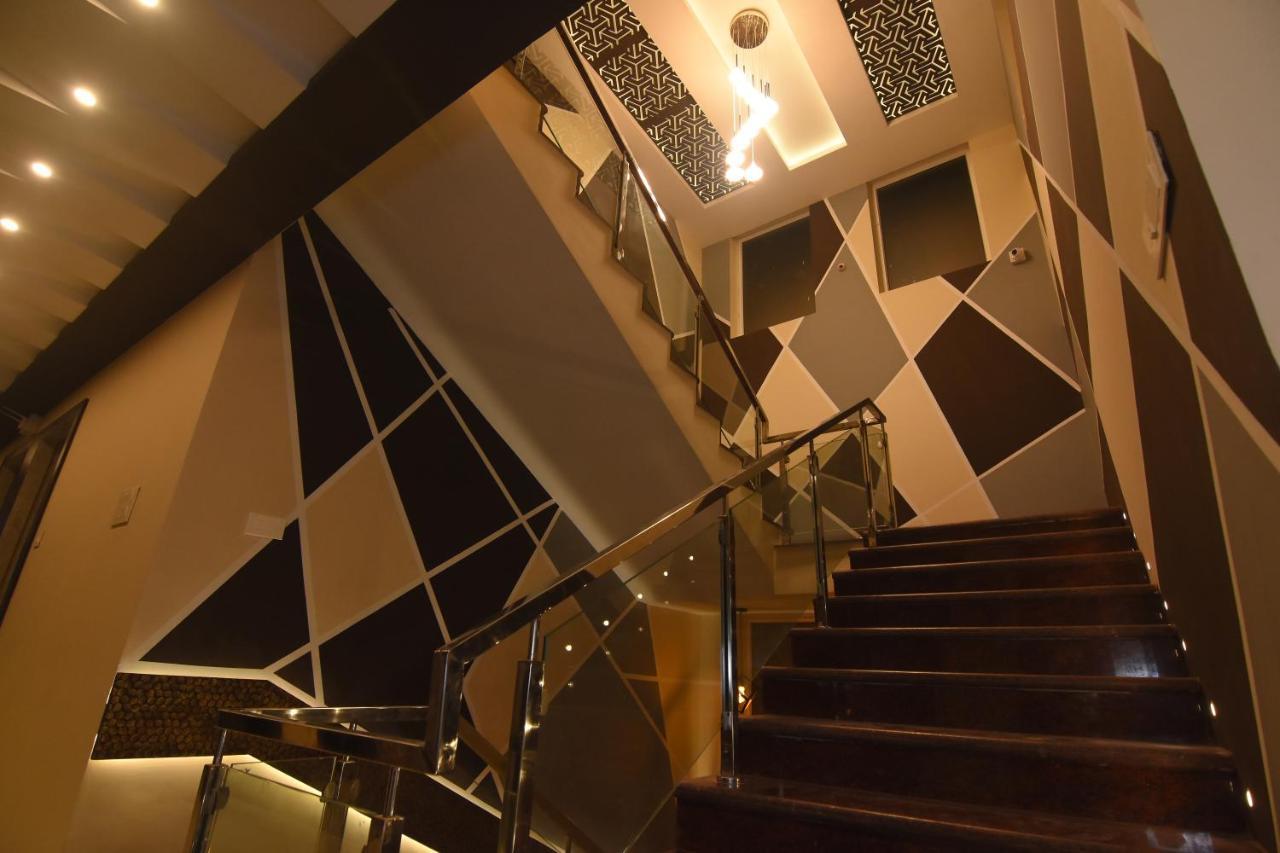 Hotel Atlantis Kumbakonam Dış mekan fotoğraf
